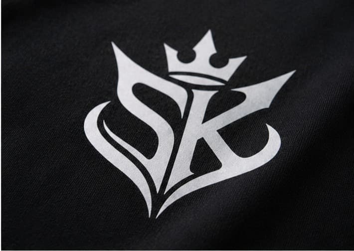 SKUBI Crest Tee view 3